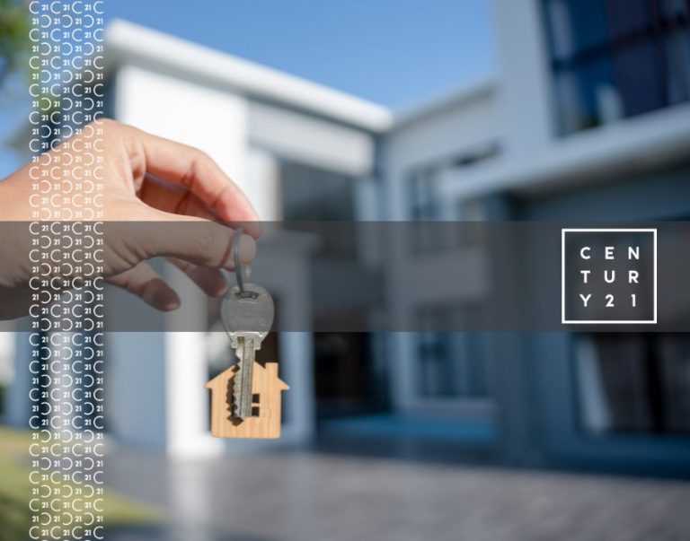 Selling-Home-Landlord-and-New-Home.-the-House-Key-for-Unlocking-1-768x603 (1)